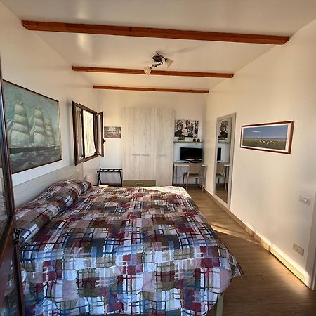 Bed and Breakfast Mareblu Чефалу Экстерьер фото